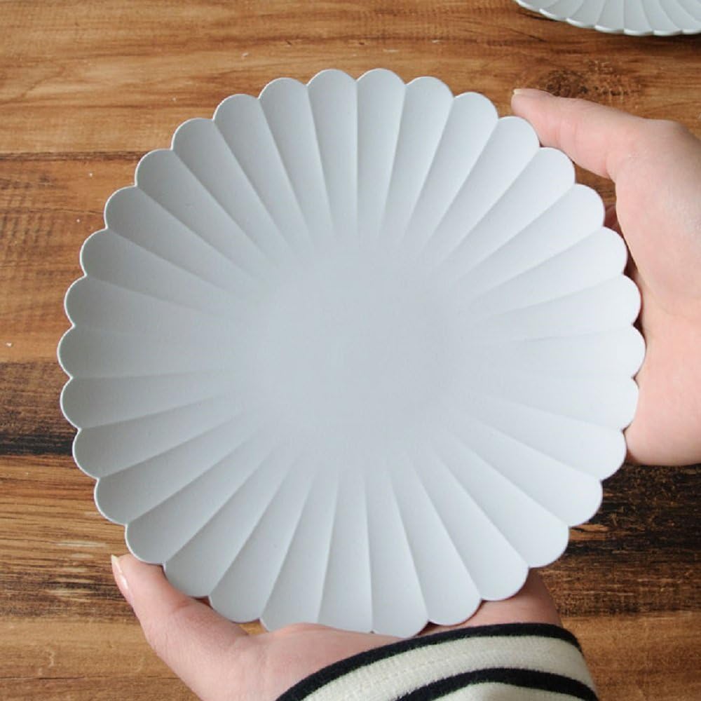1616 arita japan TY Palace 菊花盤 16cm
正面細節
